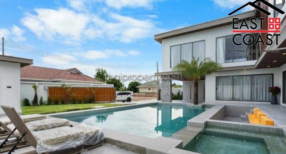Casa en venta de 7 habitaciones en Bang Lamung, Chonburi