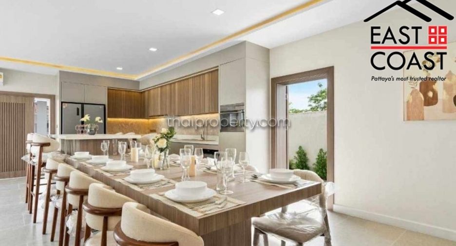 Casa en venta de 7 habitaciones en Bang Lamung, Chonburi