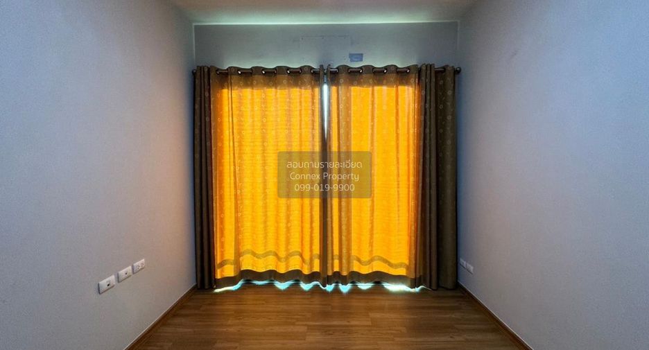 For sale 3 ベッドルーム townhouse in Taling Chan, Bangkok