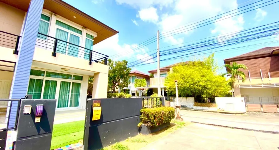 For sale 3 bed house in Si Racha, Chonburi
