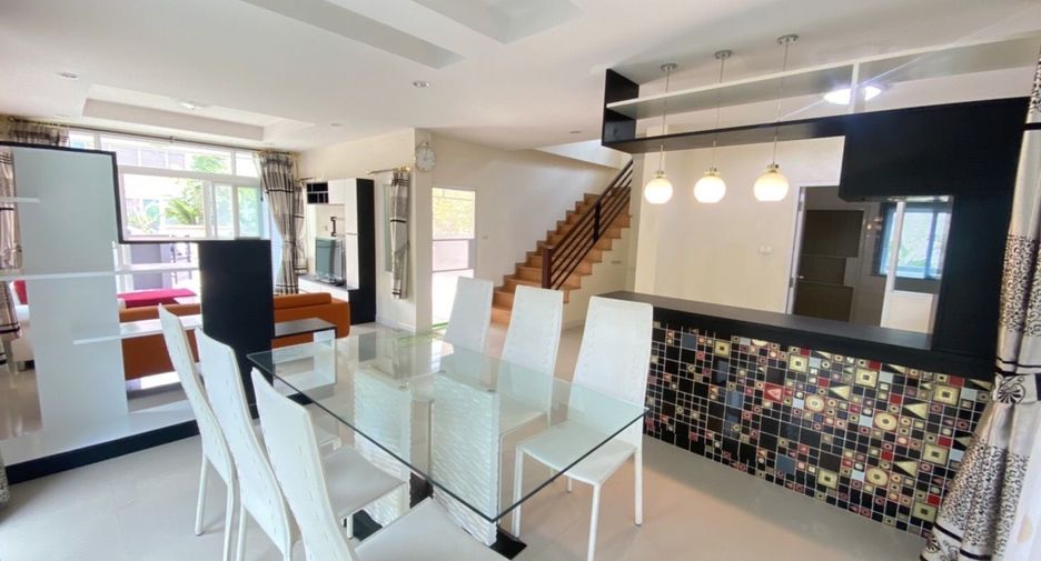 For sale 3 bed house in Si Racha, Chonburi