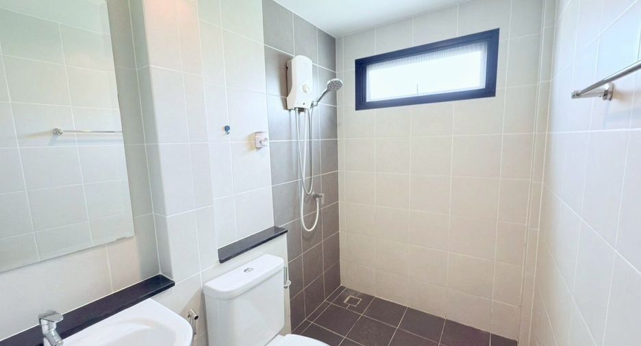 For sale 3 bed house in Si Racha, Chonburi