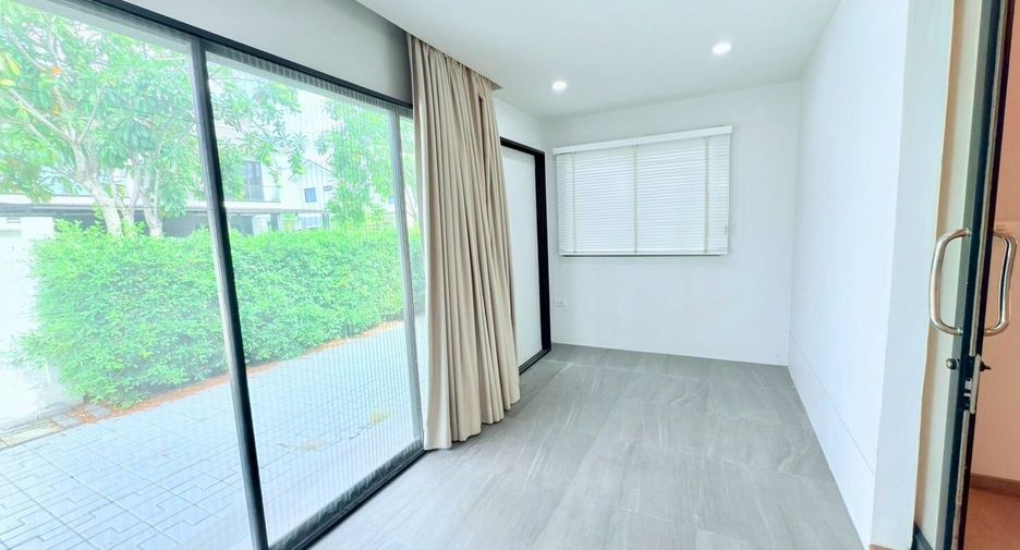 For sale 3 bed house in Si Racha, Chonburi