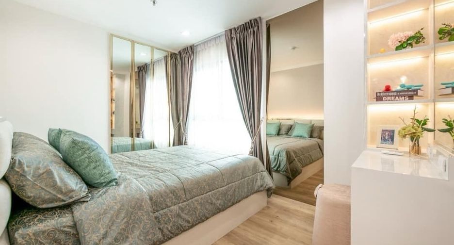 For rent 3 bed condo in Huai Khwang, Bangkok