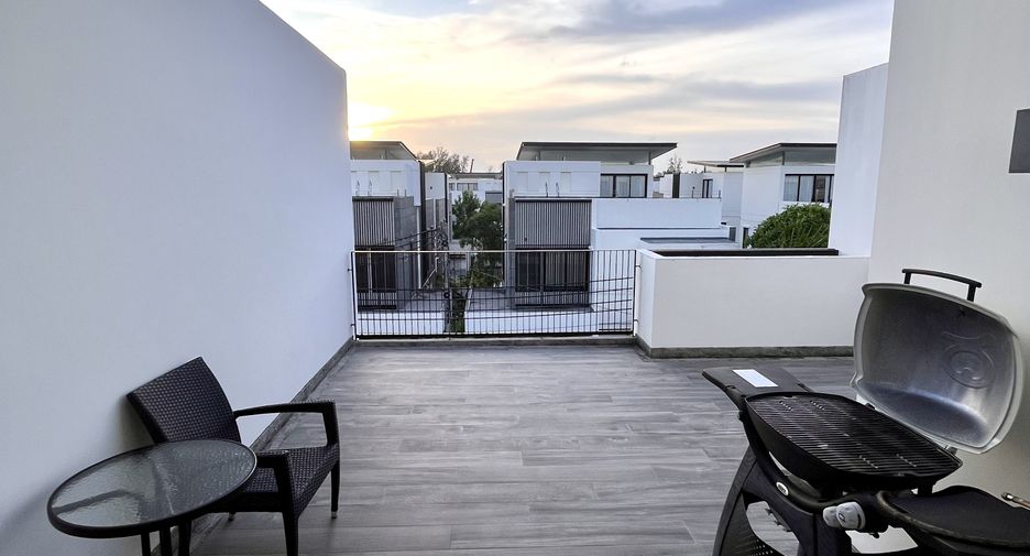 For rent 3 bed townhouse in Thalang, Phuket