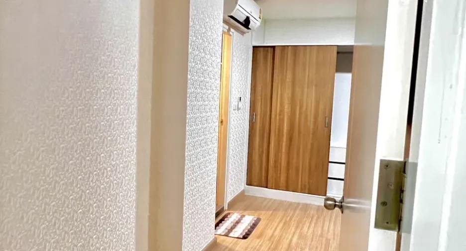 For sale 2 Beds condo in Bang Khun Thian, Bangkok