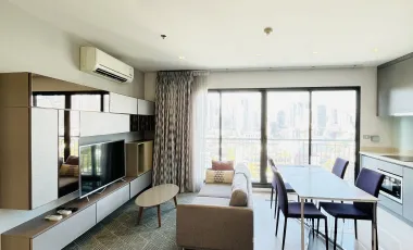 For rent 2 bed condo in Khlong Toei, Bangkok