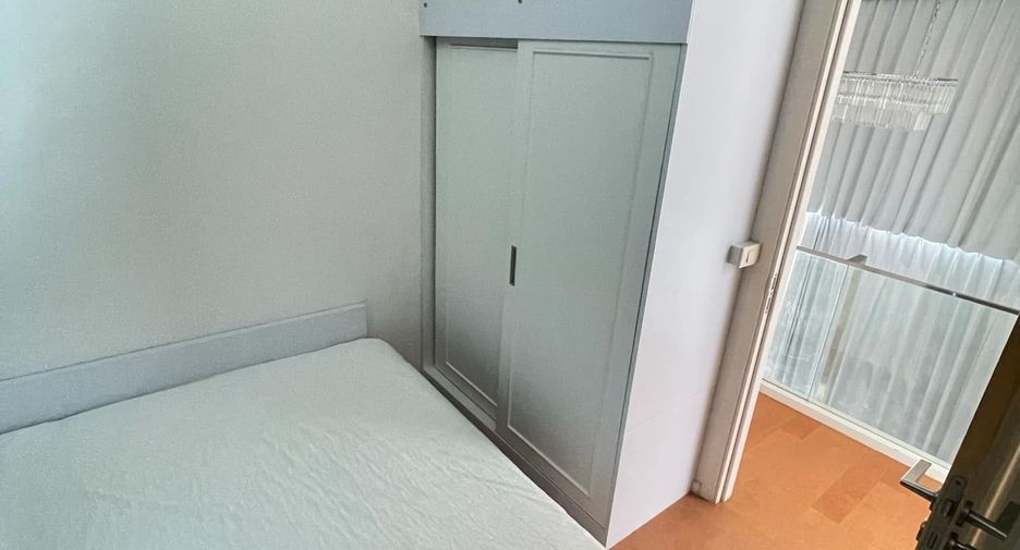 For sale 3 Beds condo in Chatuchak, Bangkok