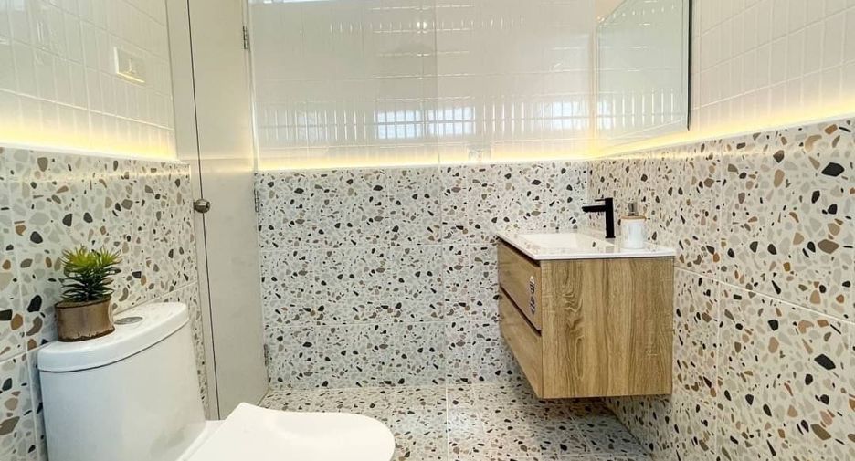 For sale 3 bed house in Si Racha, Chonburi