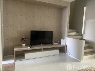 For rent 3 bed townhouse in Hang Dong, Chiang Mai