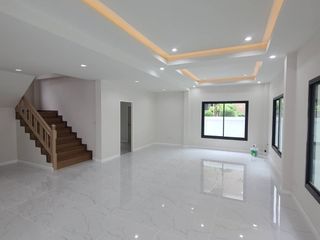 For sale 4 bed house in Si Racha, Chonburi