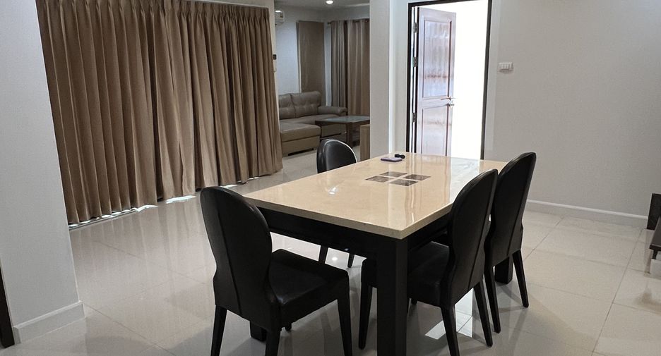 For rent 3 bed house in Si Racha, Chonburi