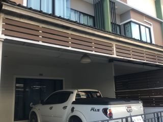 For sale 3 Beds townhouse in Pluak Daeng, Rayong
