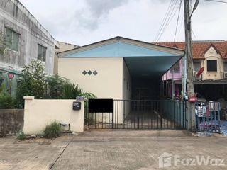 For sale 2 bed townhouse in Si Racha, Chonburi