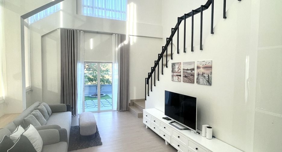 For sale 4 Beds house in Ban Chang, Rayong