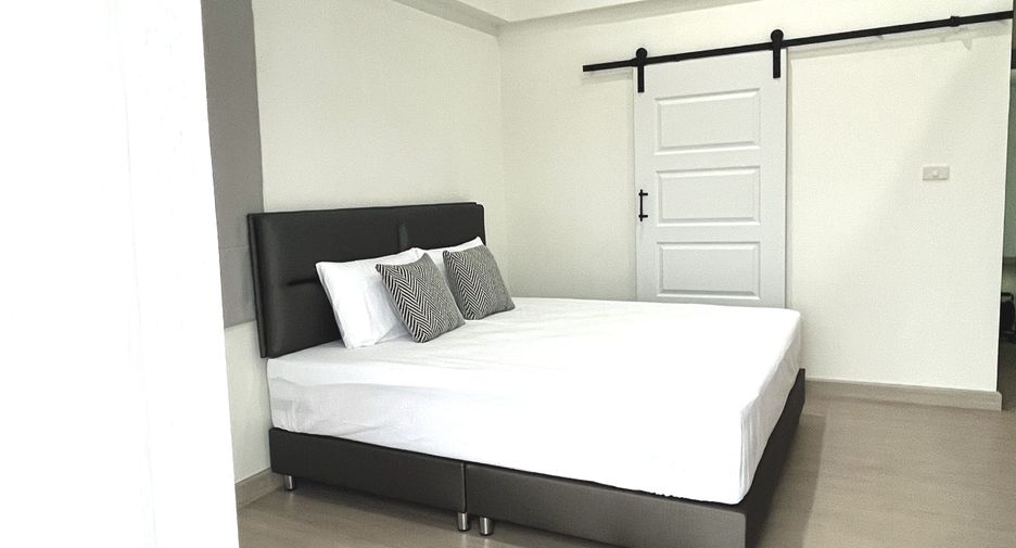 For sale 4 Beds house in Ban Chang, Rayong
