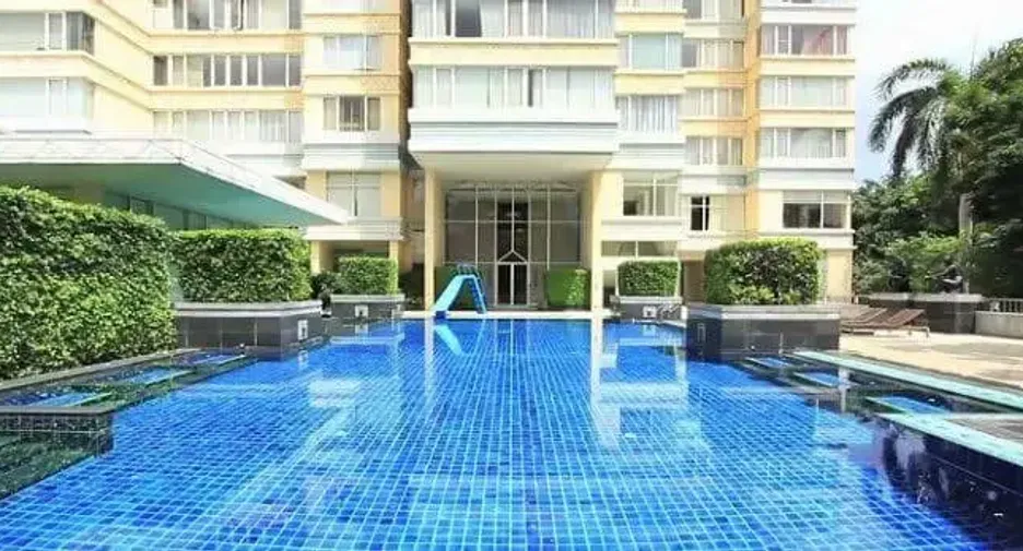 For rent and for sale 3 bedrooms condo in Watthana, Bangkok