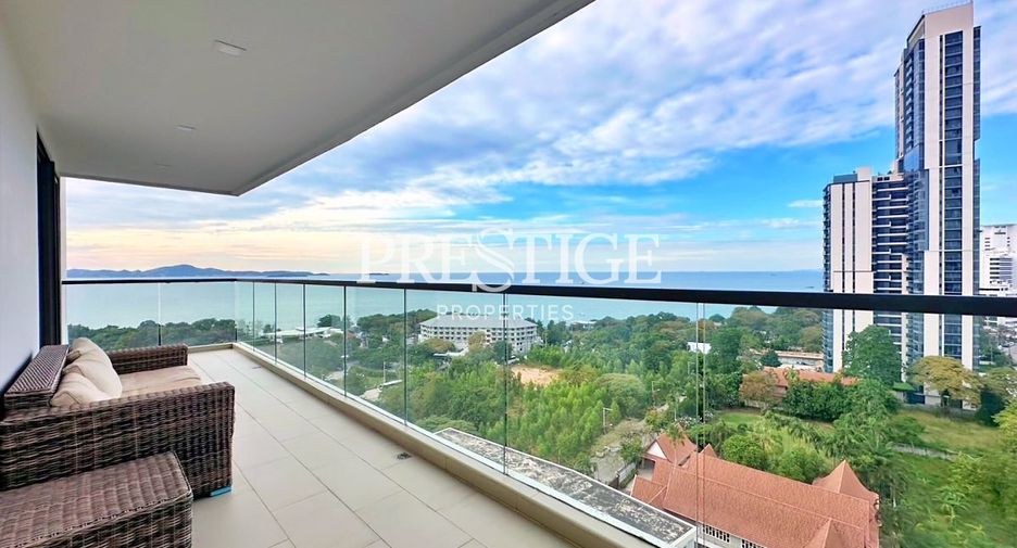 For sale 2 bedrooms condo in Pratumnak, Pattaya