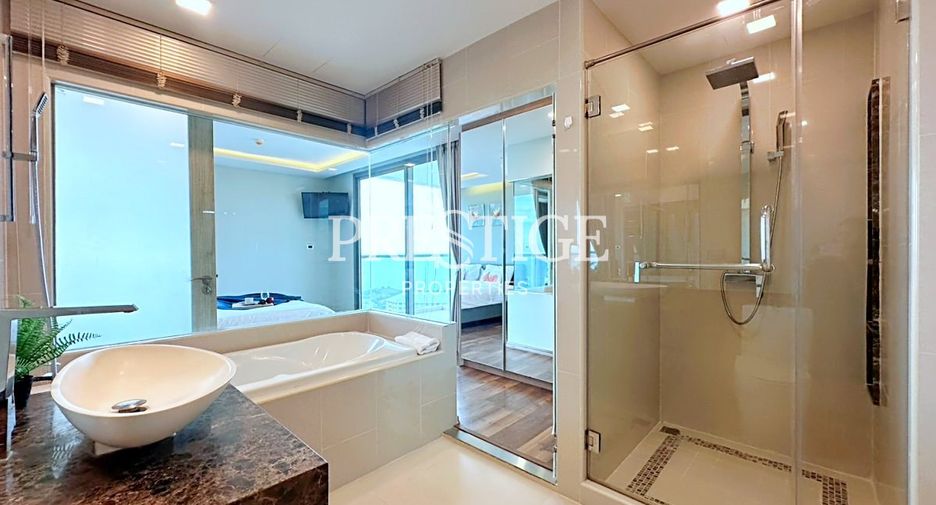 For sale 2 bedrooms condo in Pratumnak, Pattaya