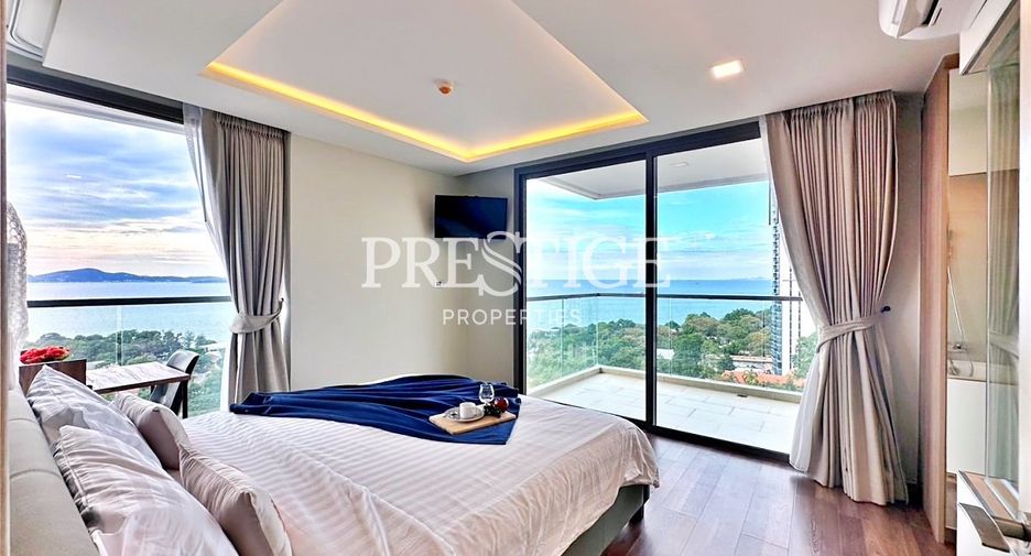 For sale 2 bedrooms condo in Pratumnak, Pattaya