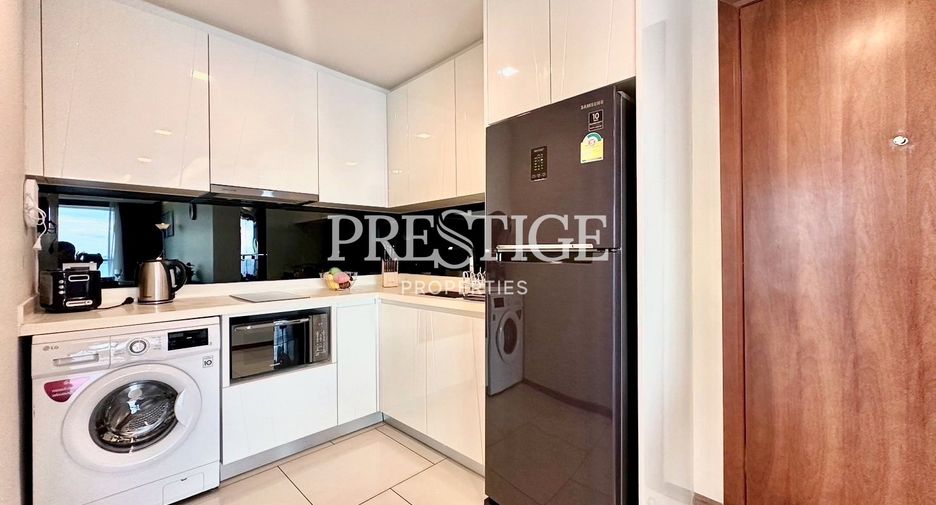 For sale 2 bedrooms condo in Pratumnak, Pattaya