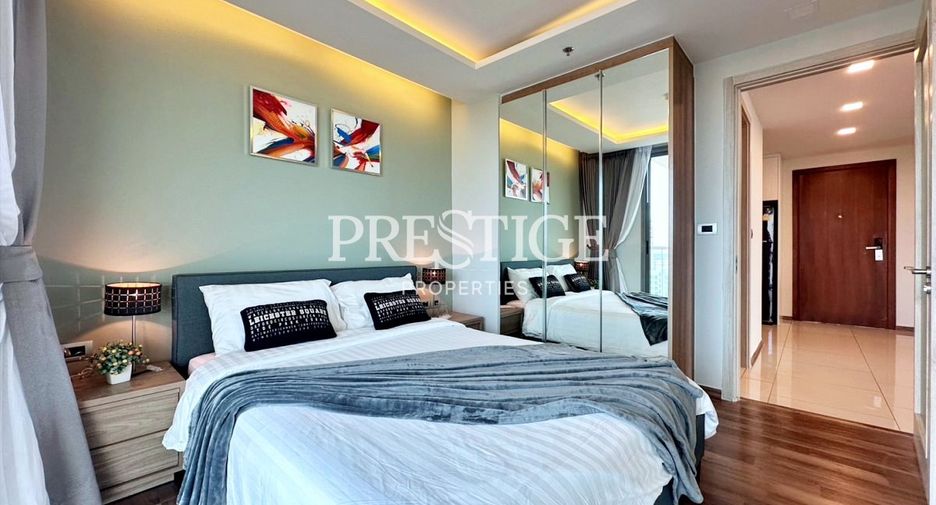 For sale 2 bedrooms condo in Pratumnak, Pattaya