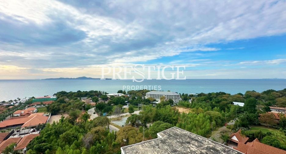 For sale 2 bedrooms condo in Pratumnak, Pattaya