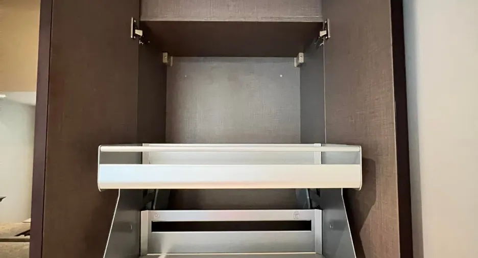 For rent 2 bed condo in Watthana, Bangkok