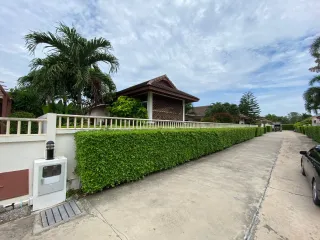 For rent 4 bed villa in Hua Hin, Prachuap Khiri Khan