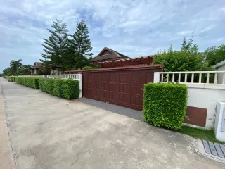 For rent 4 bed villa in Hua Hin, Prachuap Khiri Khan