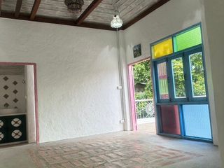 For rent 5 bed retail Space in Mueang Chiang Mai, Chiang Mai