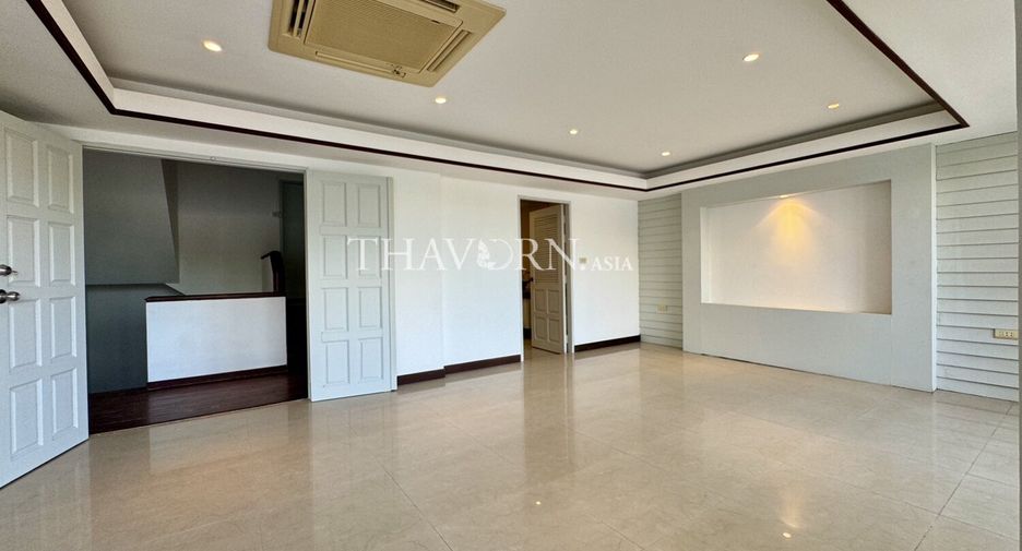 For sale 8 bedrooms house in Bang Lamung, Chonburi