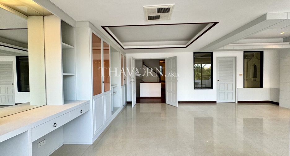 For sale 8 bedrooms house in Bang Lamung, Chonburi