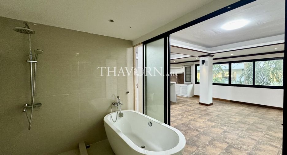 For sale 8 bedrooms house in Bang Lamung, Chonburi