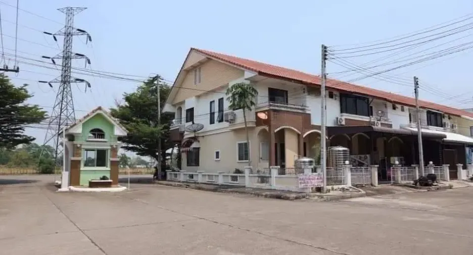 For sale 2 Beds retail Space in Hang Dong, Chiang Mai
