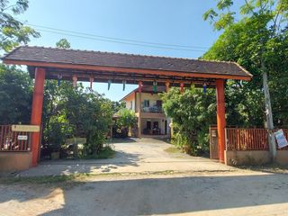 For sale 9 bed hotel in Saraphi, Chiang Mai