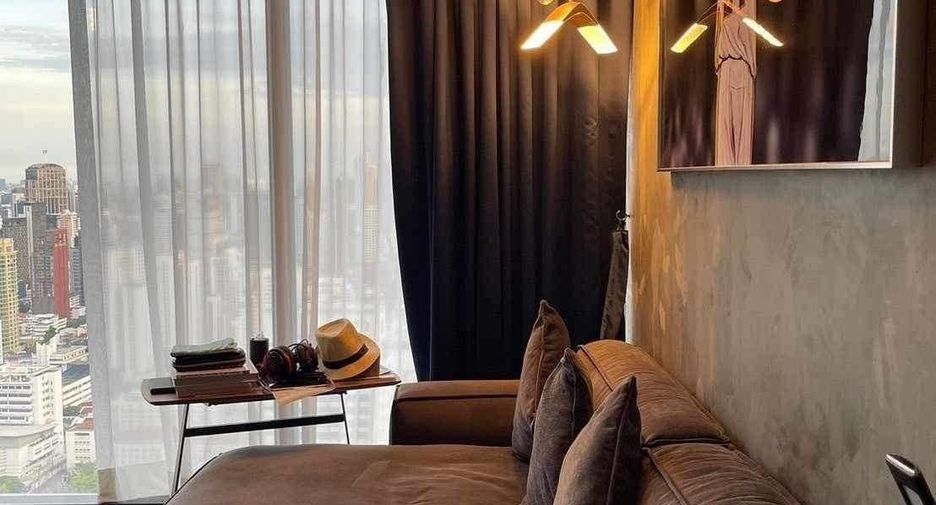 For rent 4 Beds condo in Watthana, Bangkok