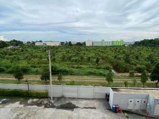 For sale 1 Beds condo in Bang Khun Thian, Bangkok