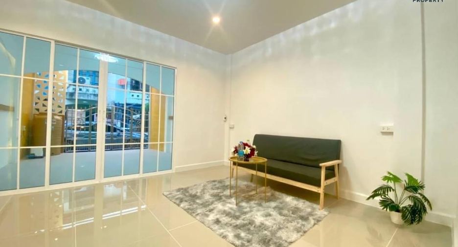 For sale 3 Beds townhouse in Sai Noi, Nonthaburi