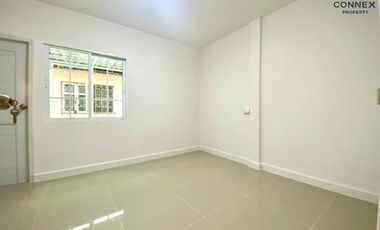 For sale 3 Beds townhouse in Sai Noi, Nonthaburi