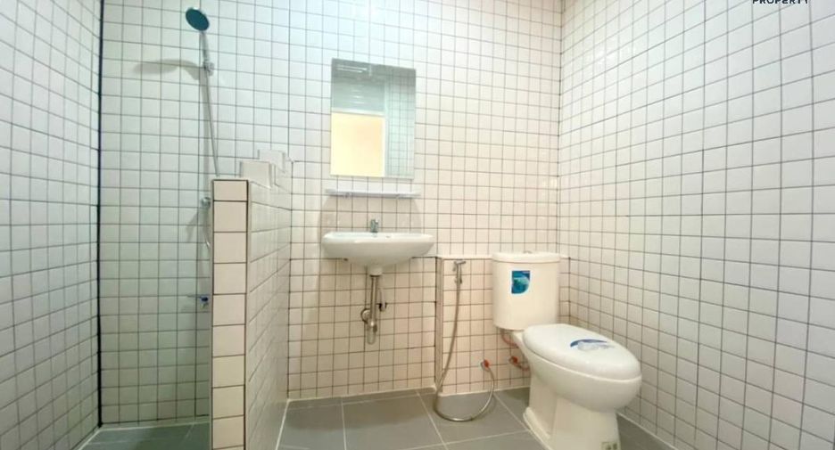 For sale 3 Beds townhouse in Sai Noi, Nonthaburi