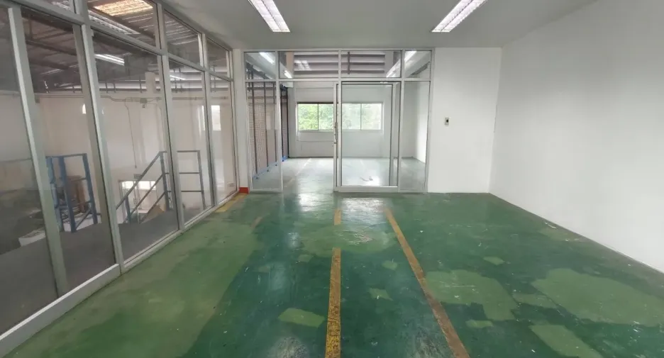 For rent warehouse in Bang Khen, Bangkok