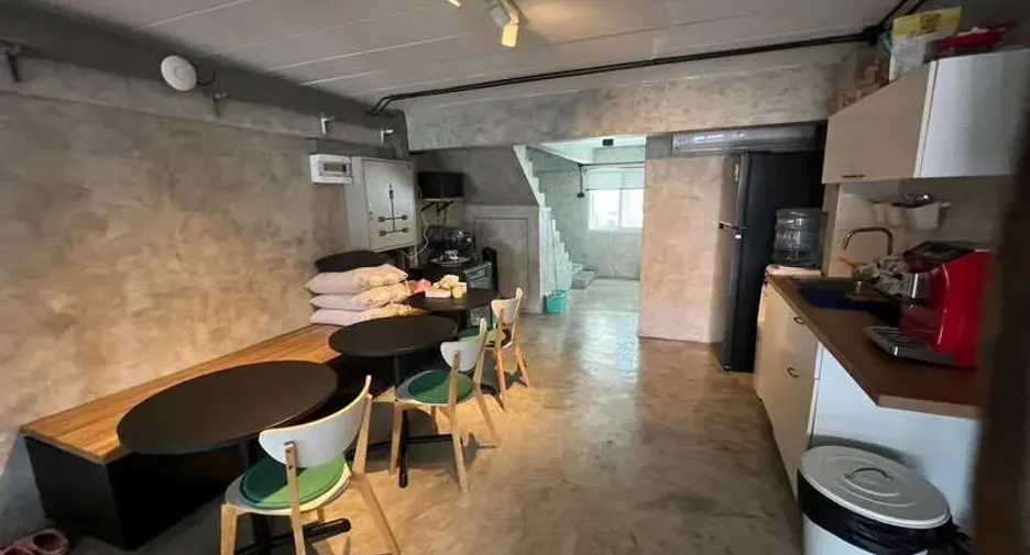 For sale retail Space in Suan Luang, Bangkok