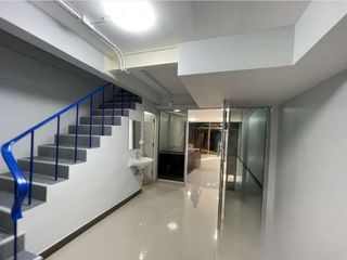 For sale retail Space in Suan Luang, Bangkok