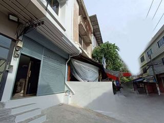 For sale retail Space in Suan Luang, Bangkok