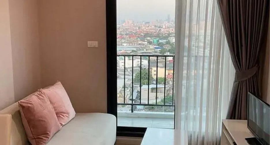 For rent 1 Beds condo in Bangkok Yai, Bangkok