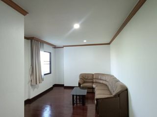 For rent 3 Beds condo in Yan Nawa, Bangkok