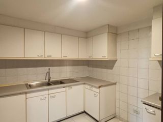 For rent 3 Beds condo in Yan Nawa, Bangkok