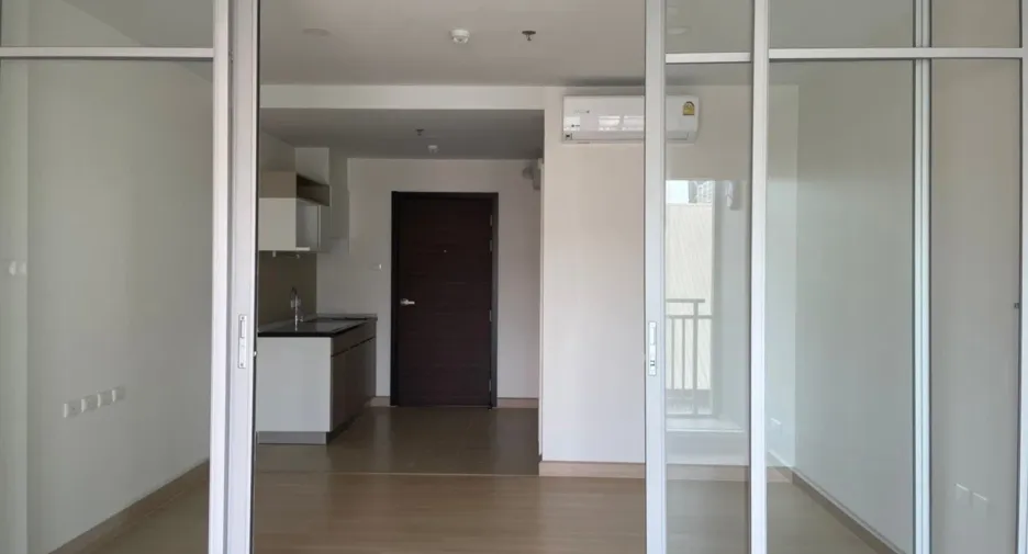 For sale 1 Beds condo in Chom Thong, Bangkok