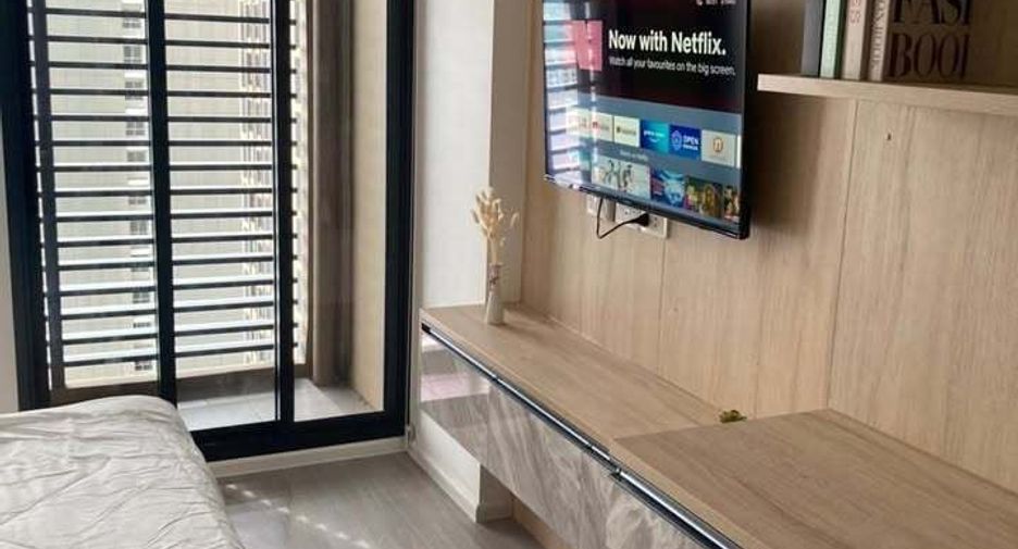 For rent 1 bed condo in Phaya Thai, Bangkok